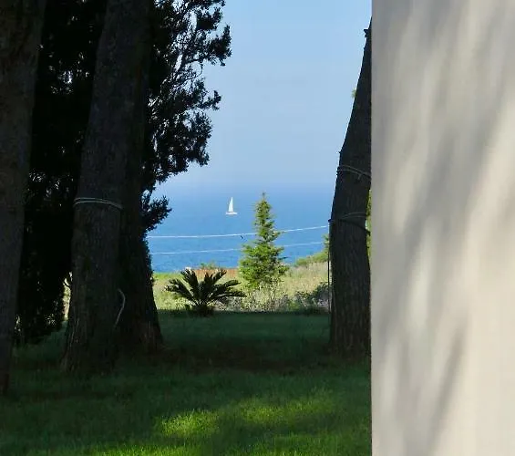 Hotel apartamentowy La Dimora Di Ulisse 4*